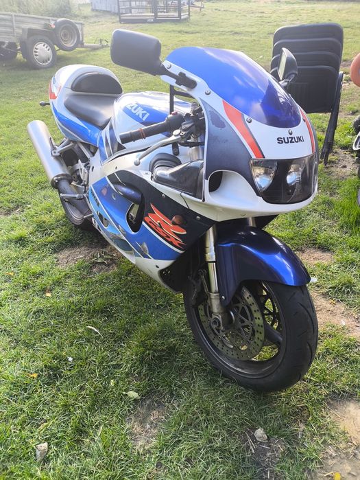 Suzuki GSX-R srad pompa paliwa