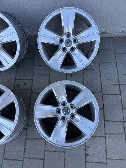 Opel Mokka 5-105 R16