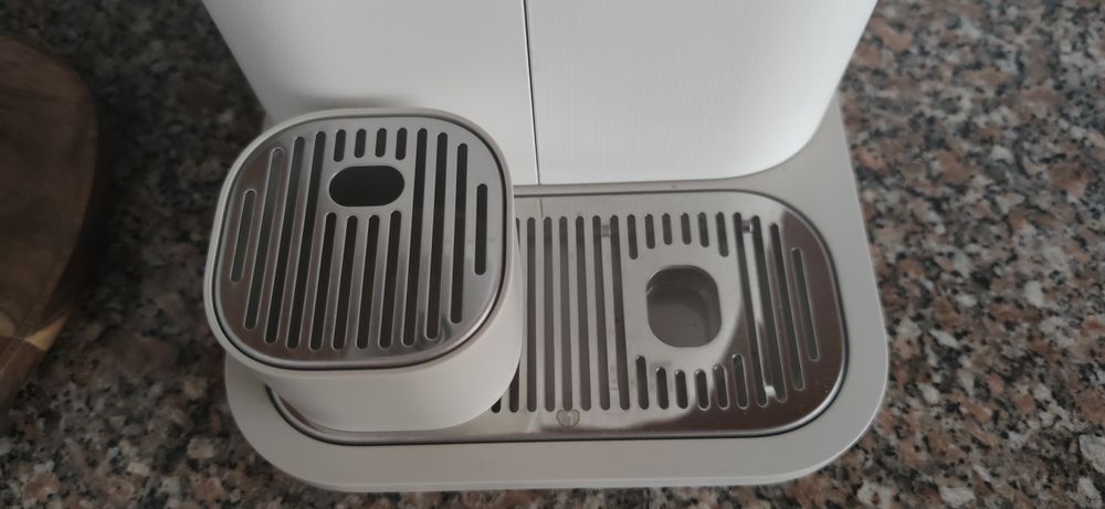 Máquina de café Nespresso gran latissima