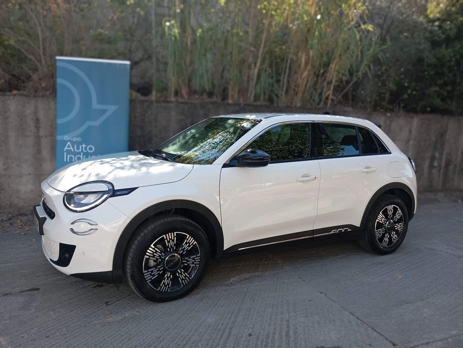 Fiat 600 1.2 Hybrid Icon