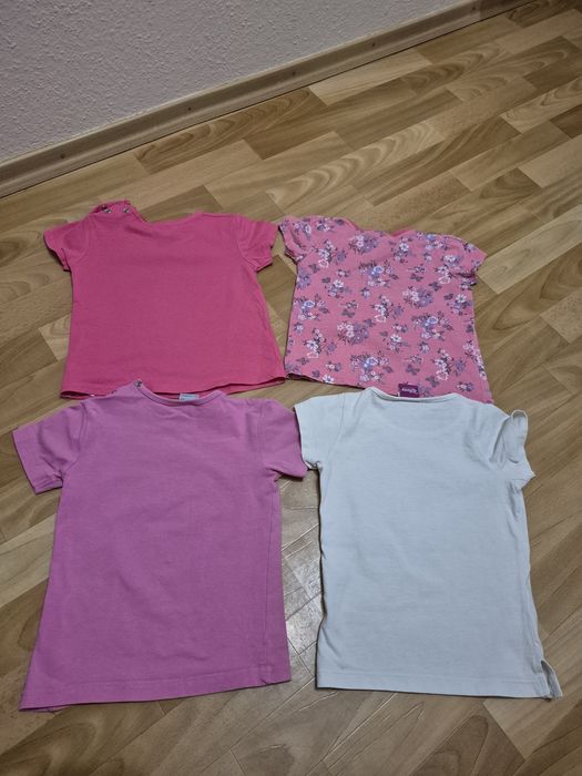 4 koszulki rozmiar 92