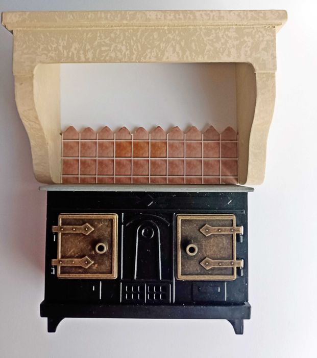 Conjunto de fogão a lenha em miniatura e chaminé