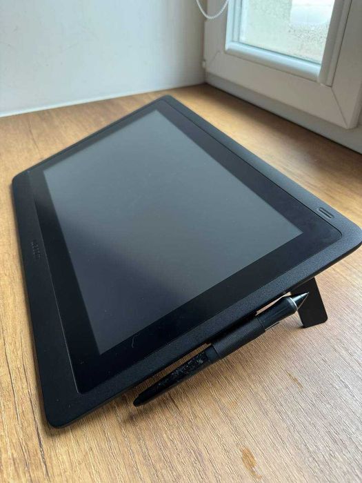 Tablet graficzny Wacom Cintiq 16
