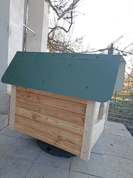 Собача будка з SIP панелей