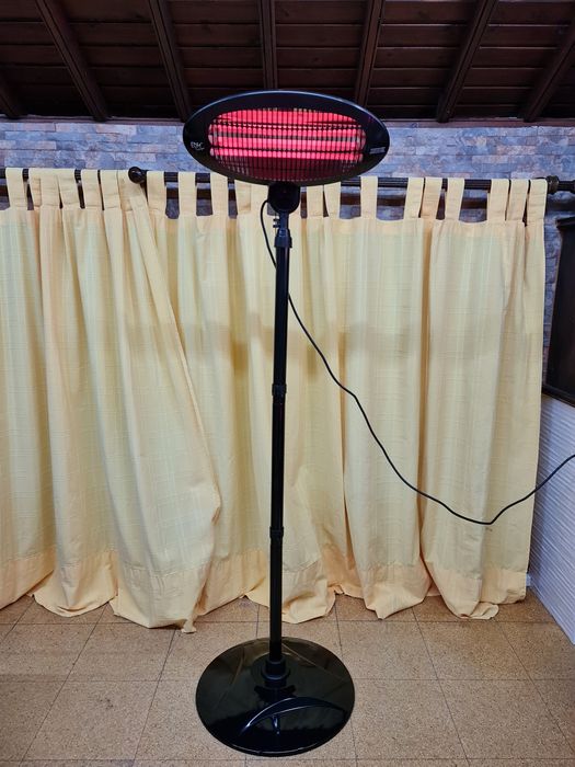 Aquecedor de pedestal