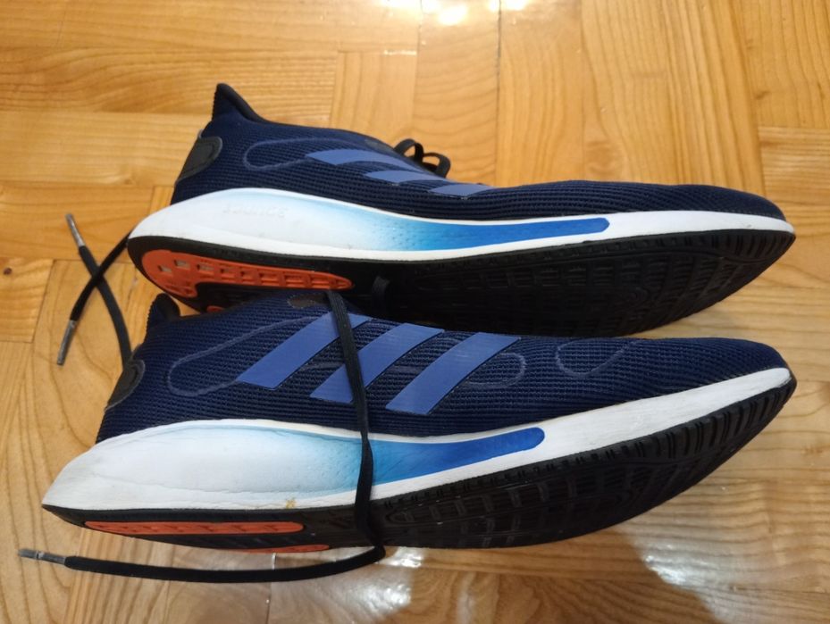 Buty Adidas  FV4725