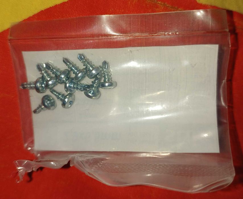 10 Self-Tapping Micro Screws 2.2X6.564752333700866121