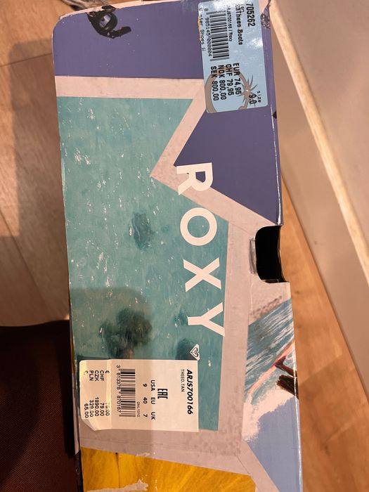 Botas Roxy Theeo Slip-On na moda e funcionais