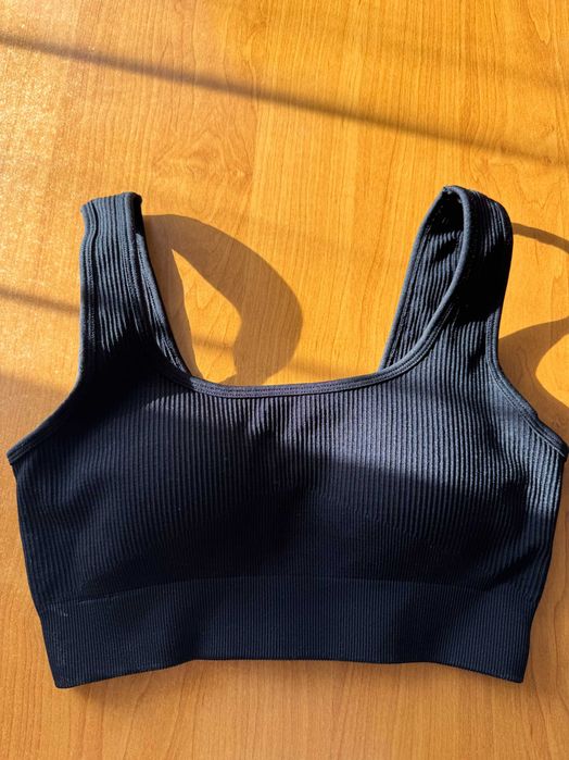 Biustonosz stanik Bra sportowy M 38 czarny