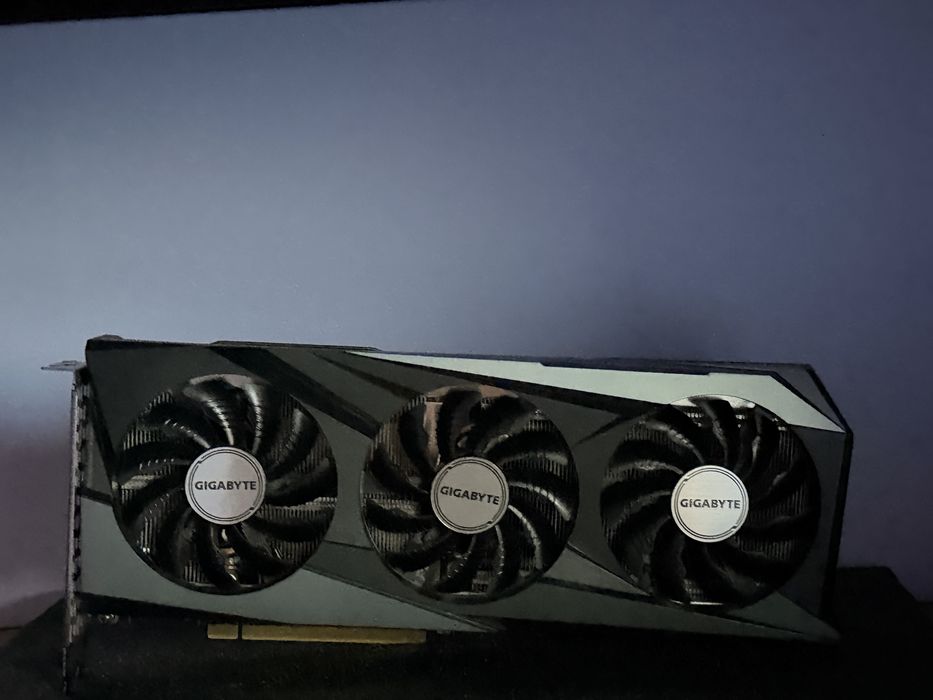 Karta rtx 3060 12gb