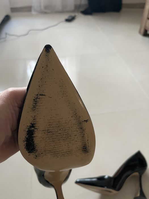 Buty szpilki Carini skorzane 39