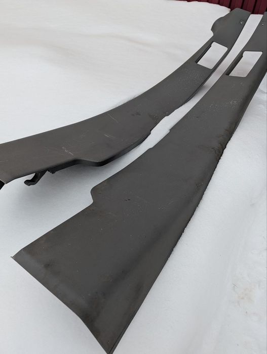 Пластик стойки ремнів sprinter 906