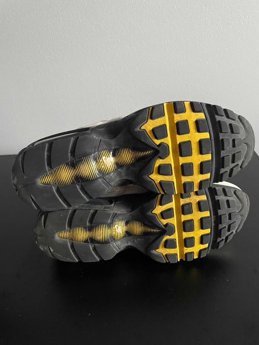 Nike Air Max 95 Essential Tour Yellow patta travis og
