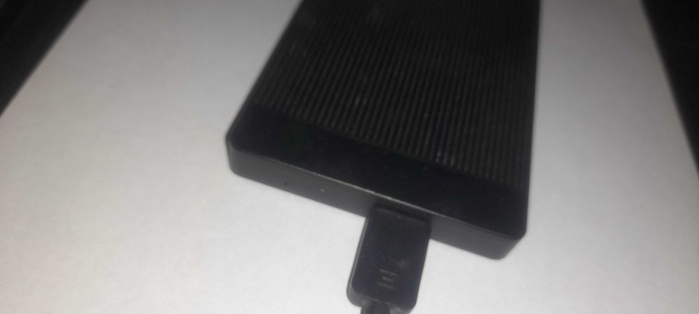 Жорсткий диск 2 ТБ