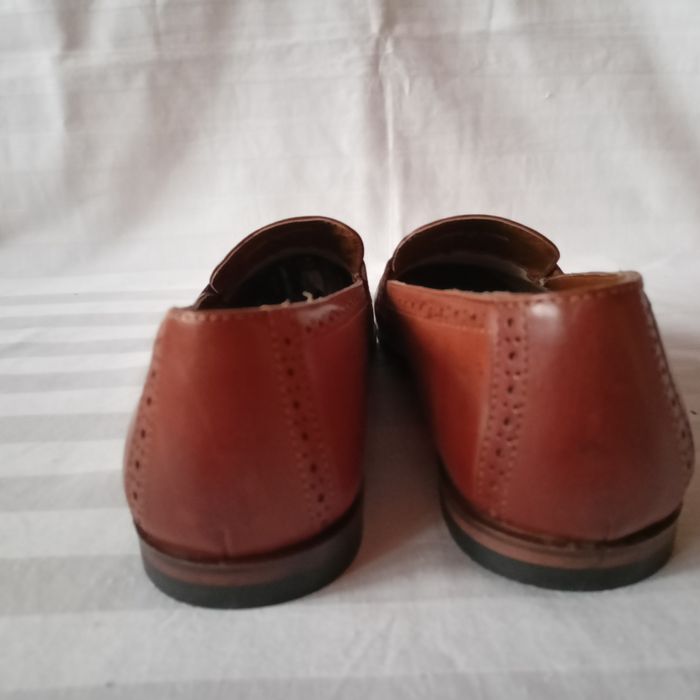 ASOS roz. 43 / 9/ - dł. wkł. 28cm- skóra- nowe
