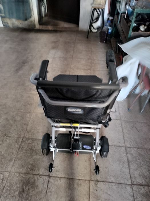 Cadeira Rodas Nova