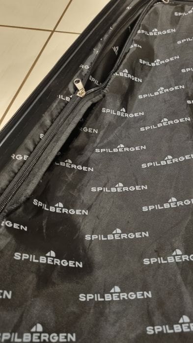 Duża walizka podróżna Spilbergen