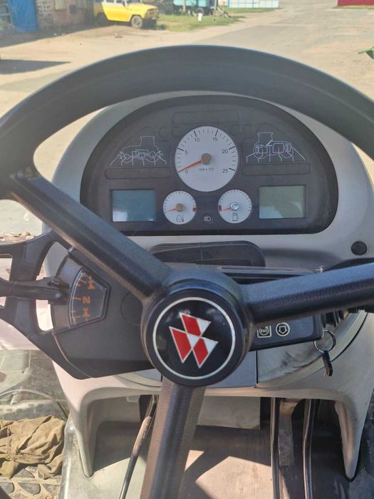 Продам трактор Massey Ferguson 6499
