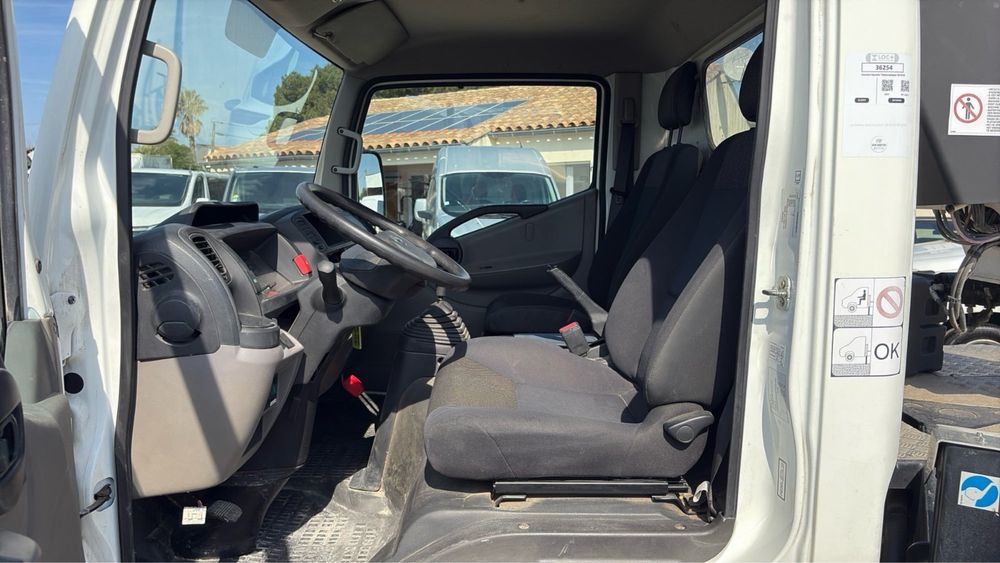 NISSAN CABSTAR 3.0 130cv Grua Cesto de 20M 2020 Apenas 33.000km ##OPORTUNIDADE##