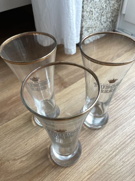 Copos de cerveja Tuborg