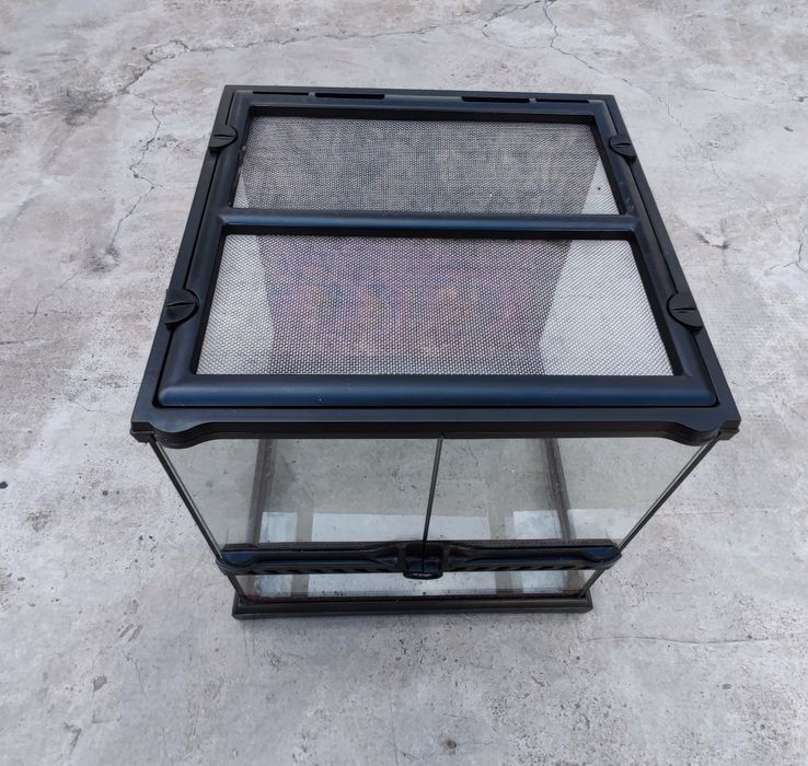 Террариум exo Terra  30-30-30см, для паука птицееда, фрина, птахоїд