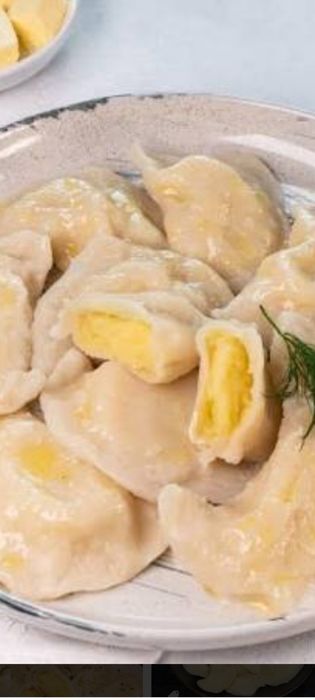 Домашні вареники та пельмені