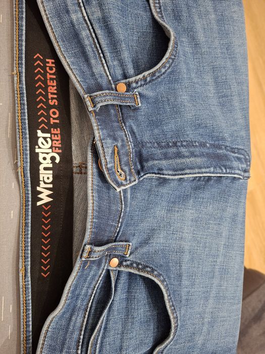 Spodnie wrangler, Nowe!