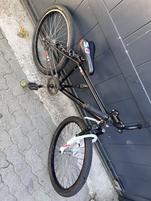 Bike de grau e dirt