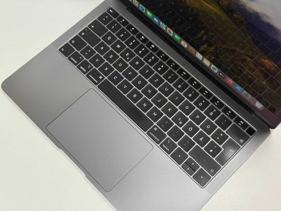 Apple MacBook Air 13 2019 - i5 8GB / 128GB - 100% Kondycji Baterii - Gwarancja - Super Stan