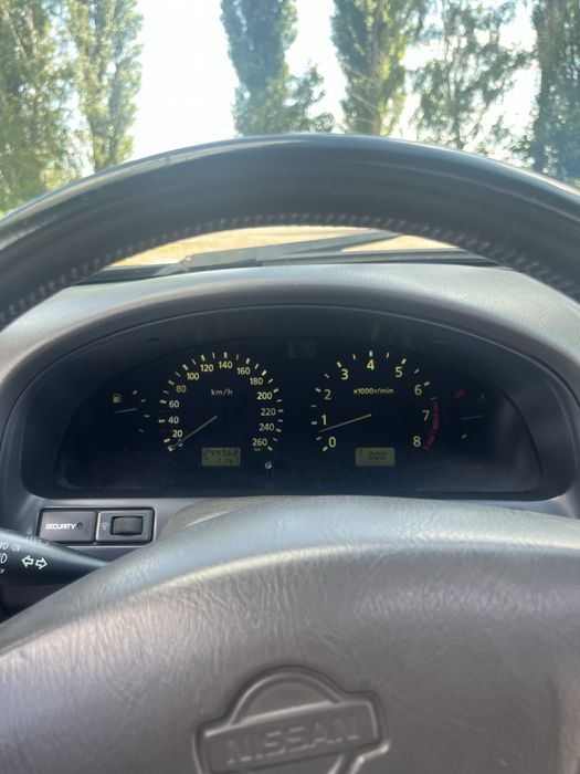 Продам Nissan Maxima