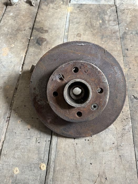 Продам тормозний диск рено 21