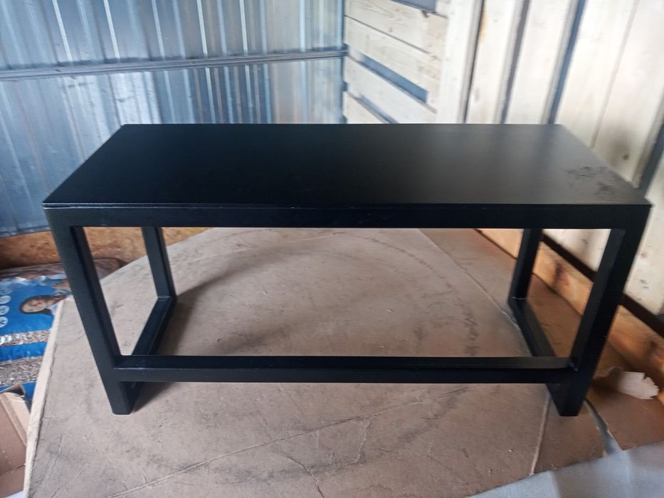 Ławeczka na gadżety czarna