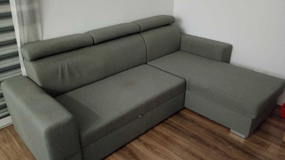 Narożnik z funkcją spania