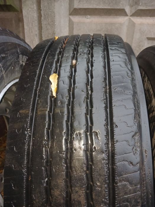 Продам 385/65 R22.5 Michelin  рулевое бомба
