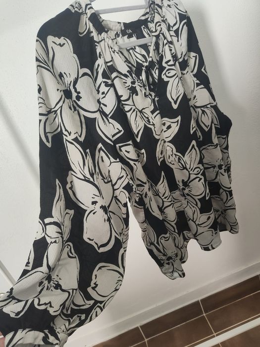 Camisa padrão flores