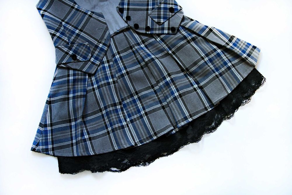 Шкільний костюм для дівчинки на зріст 116/122см.