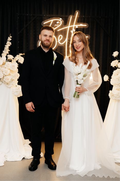 Весільна сукня S/M