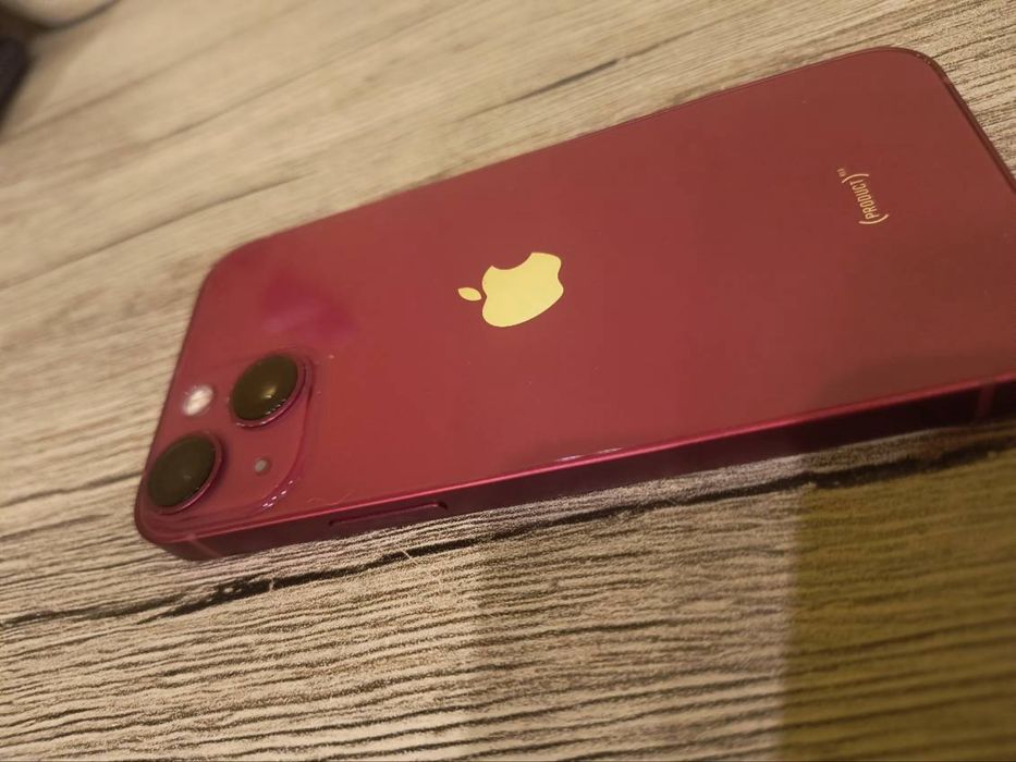 iPhone 13 mini na sprzedaż