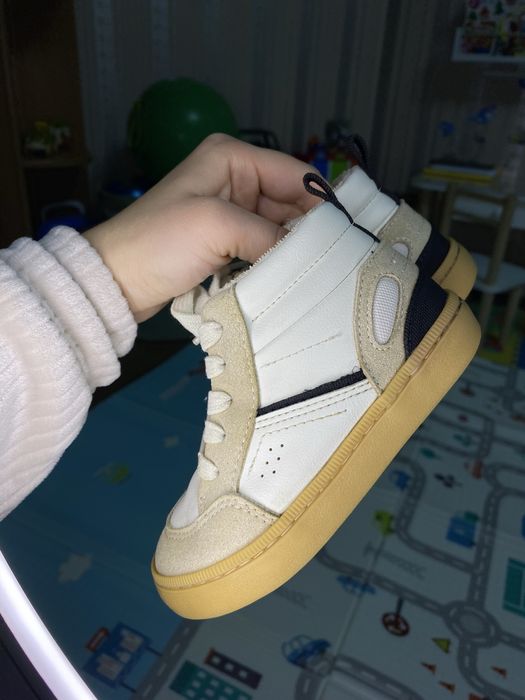 Хайтопи демесезонні