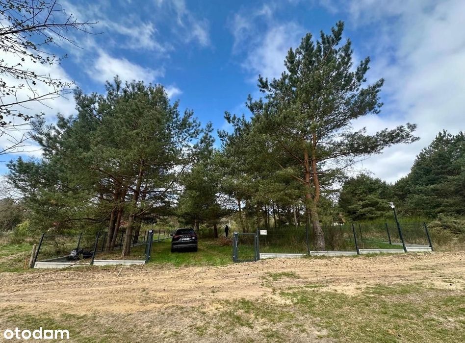 Na sprzedaż działka 675 m² – Żółwino | WZ na 2 domki  | Ogrodzona
