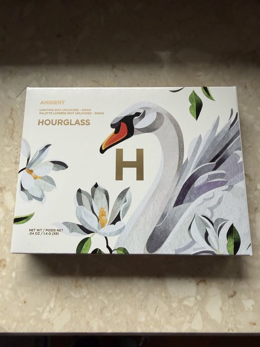 Hourglass Ambient Lighting edit unlocked Swan