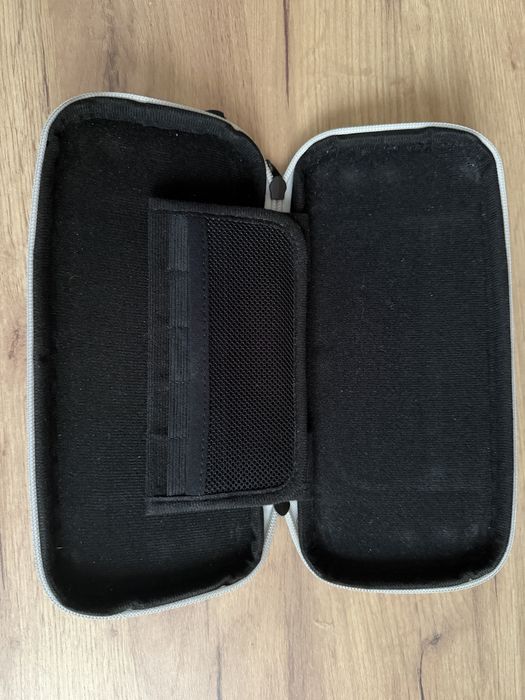 Oryginalny pokrowiec Nintendo switch oled