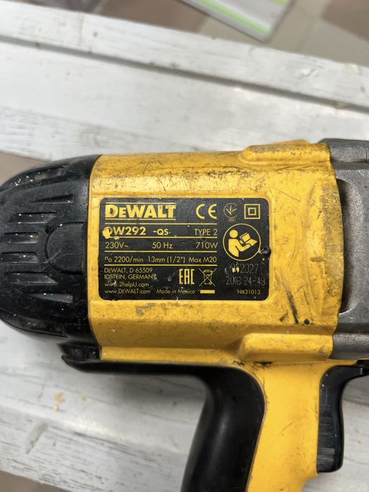 Гайковерт ударний DeWALT DW292