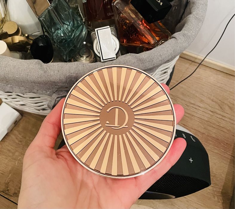 Charlotte Tilbury bronzer beautiful skin sun kissed glow 2 medium