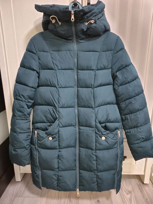 Куртка зимова з капішоном