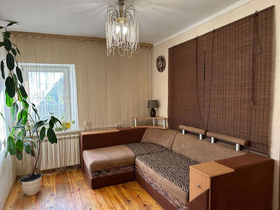 Оренда пів будинку в Тарасівці 100м2 з ремонтом та гаражем