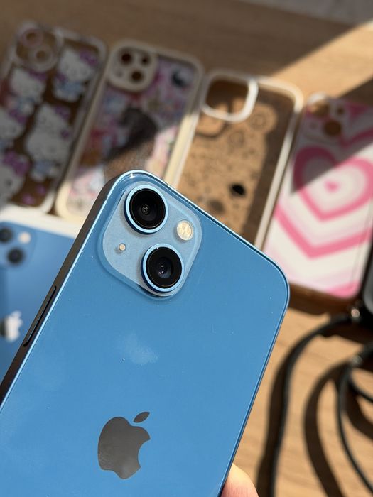 iPhone 13  stan bardzo dobry