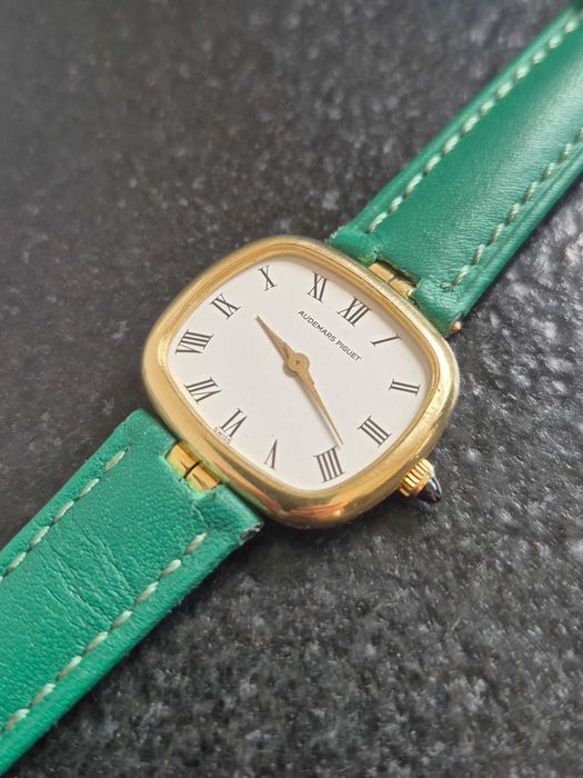 Damski zegarek Audemars Piguet zloto 18k - Perełka