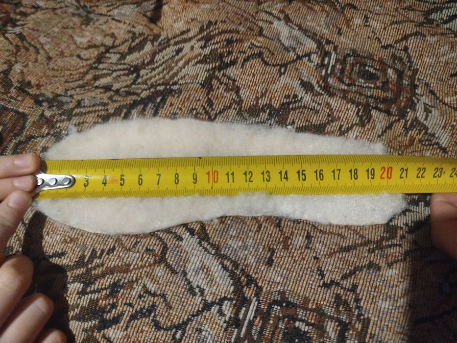 Продам нові дитячі зимові черевички