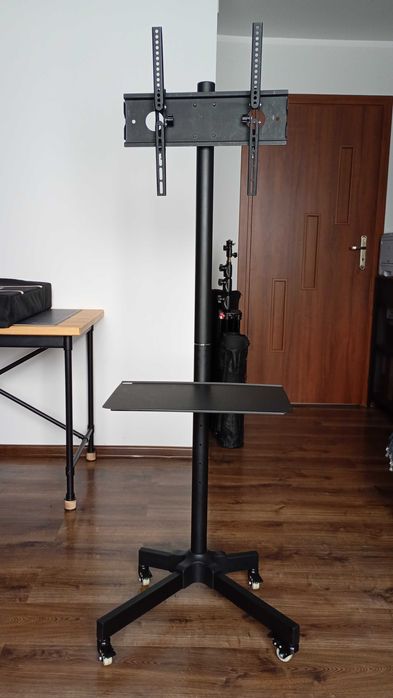 Stojak mobilny na telewizor monitor Techly